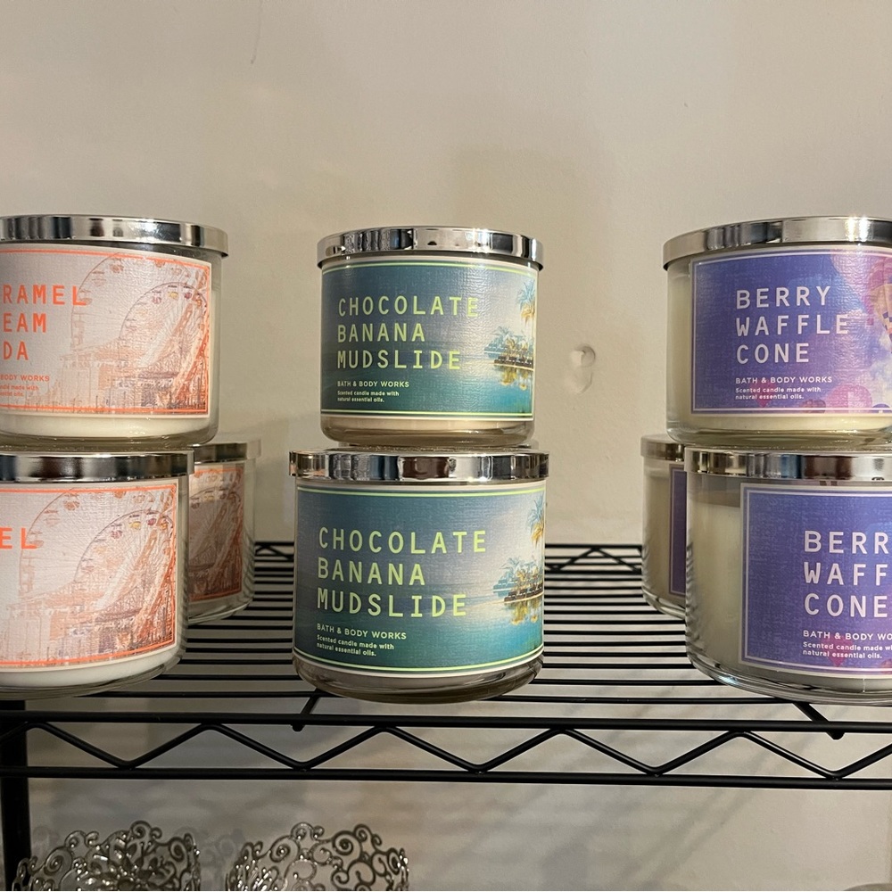 Bath & body 3wick Carmel cream soda candle